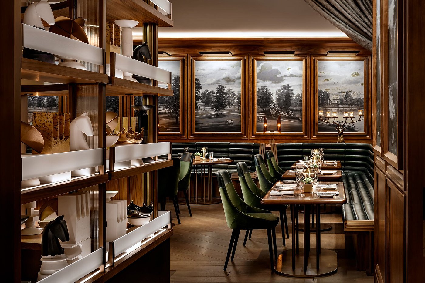 Cloakroom Bar speakeasy, Montreal